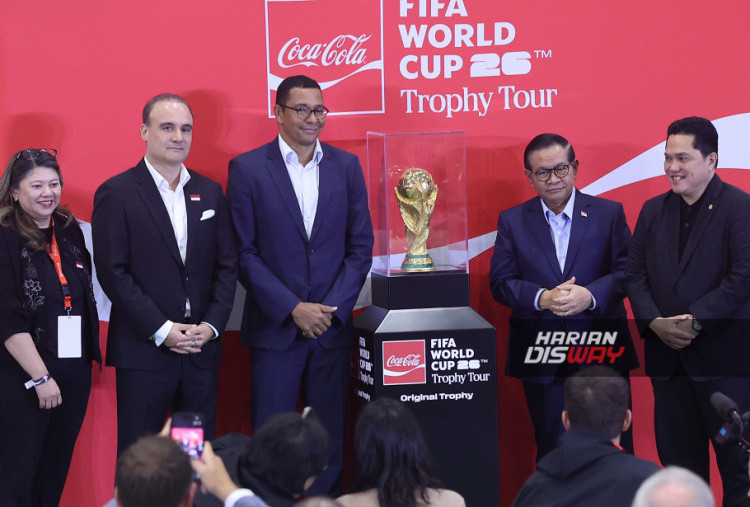Bagi Indonesia, momentum ini bukan sekadar pameran. Ia menjadi pengingat akan besarnya gairah sepak bola nasional dan peluang untuk terus berbenah. Dari pembinaan usia dini hingga pengelolaan kompetisi, kehadiran trofi Piala Dunia di Jakarta seakan membawa pesan: mimpi tampil di panggung dunia bukan sekadar angan, melainkan target yang harus diperjuangkan.HARITSAH ALMUDATSIR/Harian Disway 