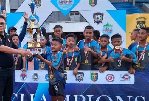 Juara Piala Ketua KBPP Polri Lampung, Bayur FC dan Bintang Timur Melaju ke Bandung 