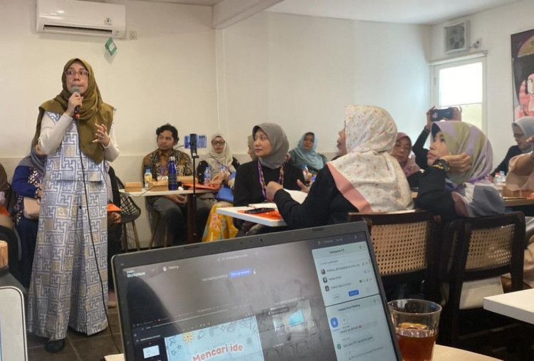 Membaca Sejak Dini Dimulai dari Keluarga, Orang Tua Harus Jadi Teladan