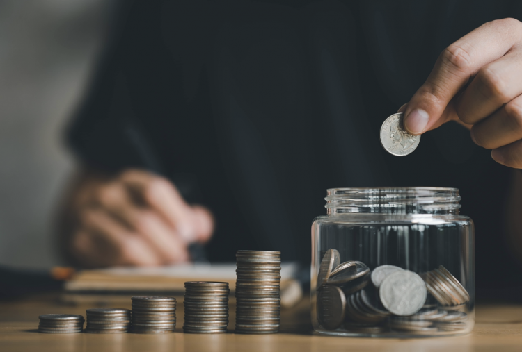 Pengeluaran Terasa Banyak Padahal Baru Awal Bulan? Ini 4 Tips yang Bisa Dicoba Biar Pengeluaran Lebih Teratur!