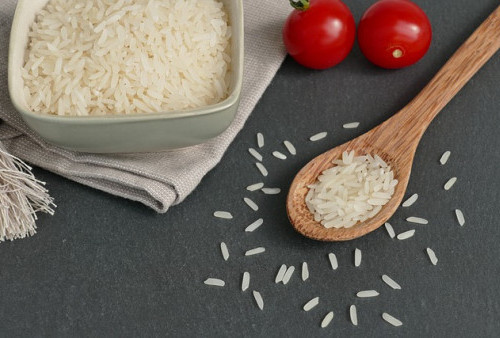3 Bahaya Konsumsi Nasi Secara Berlebihan, Segera Kurangi Mulai Sekarang   