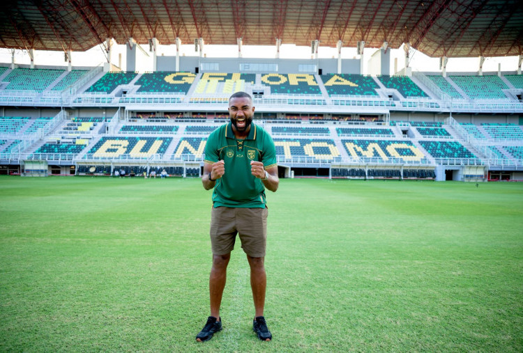 Duet Maut Lini Belakang Persebaya, Risto Mitrevski Puji Kualitas Yuran Fernandes