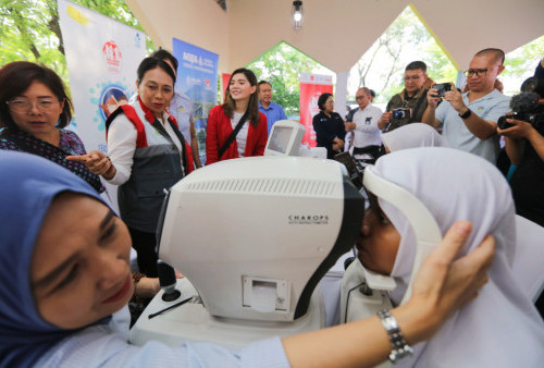 Tidak hanya hadir dan menyapa anak-anak TK Inspirasi Indonesia, Menteri PPPA juga terhubung secara daring dengan anak-anak di 10 (sepuluh) lokasi lainnya, yaitu Komunitas Kelas Jurnalis Cilik Kampung Nelayan Cilincing Jakarta Utara, SD Dinamika Indonesia Bekasi, Lembaga Perlindungan Khusus Anak (LPKA) Jakarta, LPKA Tangerang, Kampung Pemulung Cinere Depok, Sekolah KAMI Bekasi, Yayasan Cinta Yatim dan Dhuafa Marwadewa Tangerang Selatan, Sekolah Darurat Kartini Jakarta Utara, Sekolah Rakyat Ancol Jakarta Utara, dan Yayasan Vina Smart Era Foundation Jakarta Barat.Foto:Raka Denny/Harian Disway
