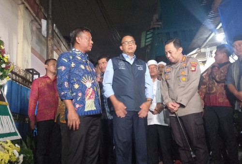 Abu Janda Sindir Anies Baswedan Soal Tembok MTsN 19 Jakarta Roboh: Maafkan Gubernur Kalian Ya Adek-adek
