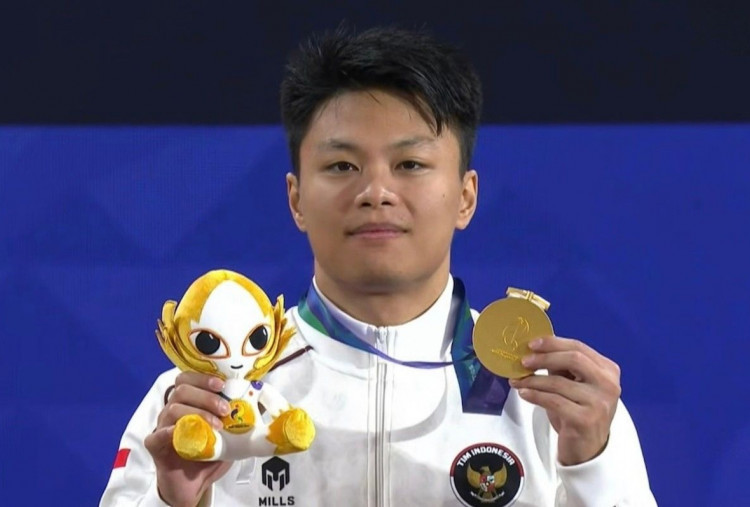 Rahmat Erwin Raih Emas Kedua di Asian Games 2026, Pecah Rekor Dunia! 
