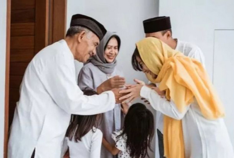 Jurus Jitu Jawab Pertanyaan 'Horor' saat Lebaran: Kapan Nikah? Sudah Punya Anak? 