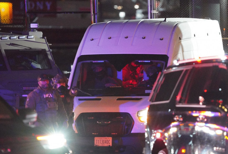 Presiden Venezuela Nicolas Maduro Tiba di New York, Diadili Senin