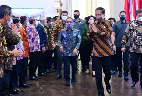 Jokowi Amini Isu Reshuffle, Ahmad Ali: Silahkan PDI P Ambil Jatah Menteri Dalam Kabinet Jika Masih Kurang