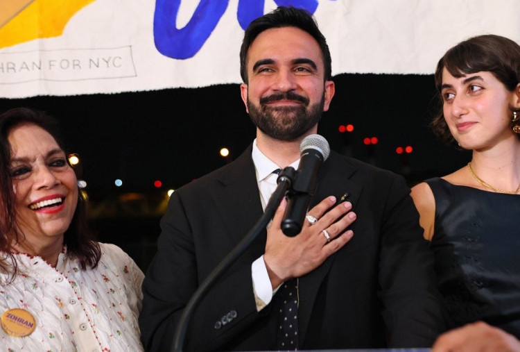 Trump Tuding Zohran Mamdani Komunis, Wali Kota Muslim Pertama Pimpin New York