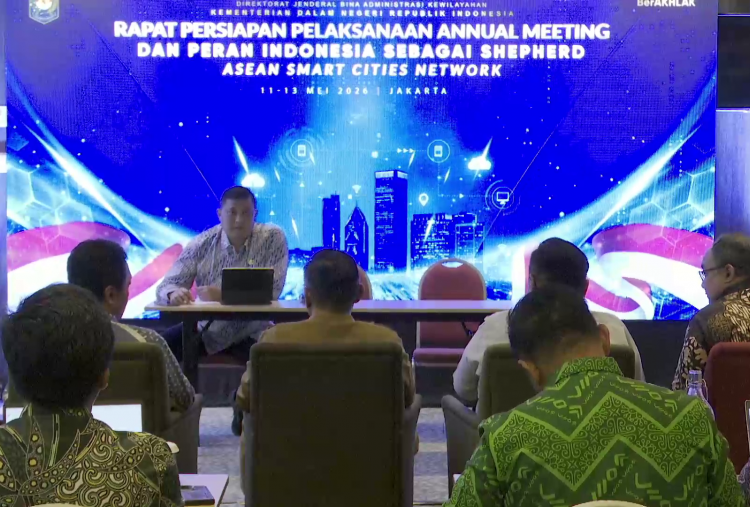 Ditjen Bina Adwil Matangkan Smart City di Indonesia Sesuai Karakter Daerah