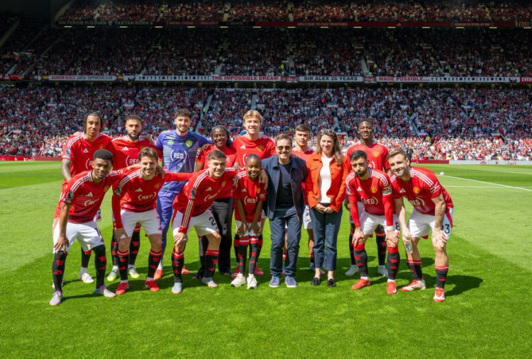 Leganda MU Gary Neville Minta Setan Merah Cuci Gudang, 10 Pemain Harus Out!  