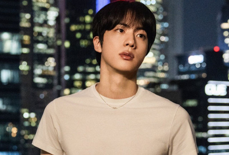 Konser Jin BTS RUNSEOKJIN_EP.TOUR in JAPAN Tayang Live di Bioskop Indonesia, Ini Jadwal War Tiketnya!