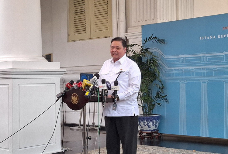 Pemerintah Siapkan Skema 4 Hari WFO, 1 Hari WFH Imbas Kenaikan Harga Minyak Dunia