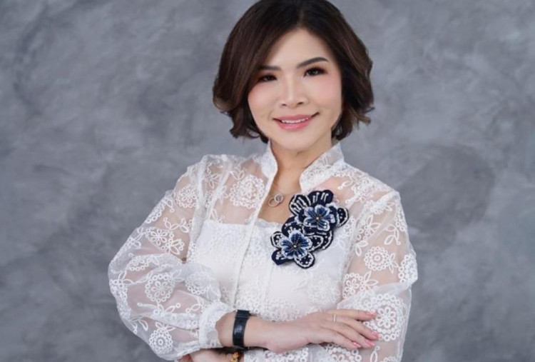 Cheng Yu Pilihan Executive Vice President Center of Digital BCA Wani Sabu: Fen Yong Xiang Qian
