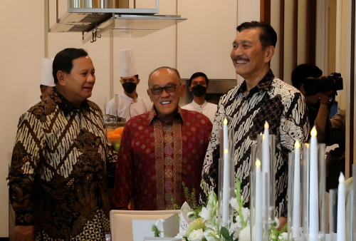 Aksi Prabowo Keliling ke Rumah Pejabat di Hari Lebaran: Merangkul dan Beri Teladan