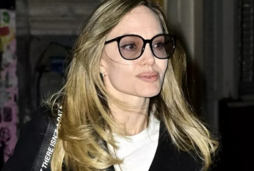 Kejutan! Angelina Jolie Pamer Rambut Baru, Cantik Tampil Pirang