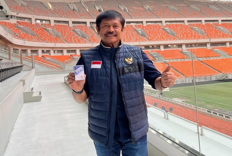 Mengaku Tak Bersalah! Klarifikasi Indra Sjafri Bikin Heboh, Taktik Usang John Heitinga Dibongkar Media Belanda