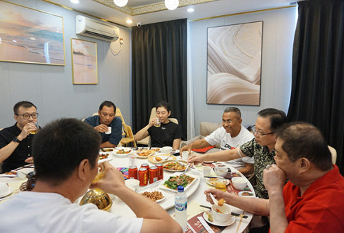 Mao Jia Cai, Restoran Masakan Hunan Pertama di Surabaya