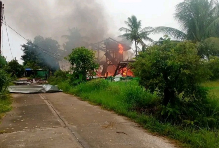 Perang Thailand-Kamboja Makin Jauh dari Gencatan Senjata, Serangan Roket Kembali Terjadi Pagi Ini