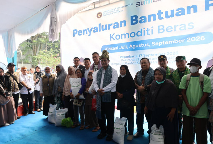 BULOG dan Bapanas Akselerasi Penyaluran Bantuan Pangan Beras untuk 619.290 Penerima di Provinsi Riau