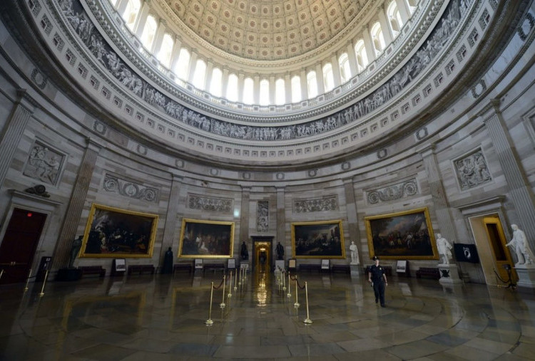 Trump dan Vance Dilantik di Capitol Rotunda, Berikut Urutan Prosesi Acaranya!