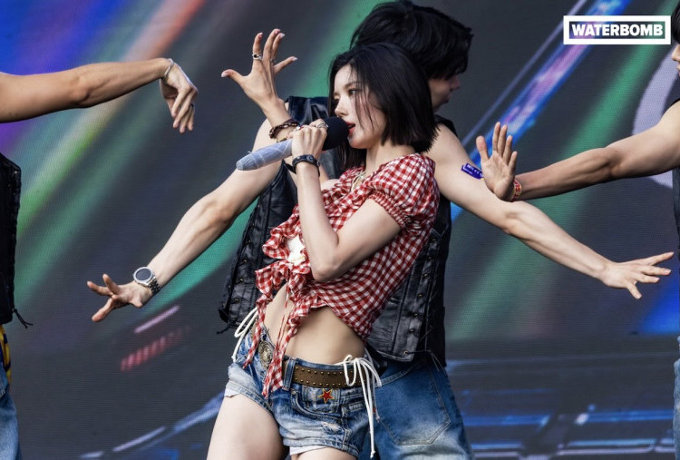 Kwon Eunbi Ulang Tahun ke 30, Simak Profil dan Perjalanan Karier Sang Ratu Waterbomb