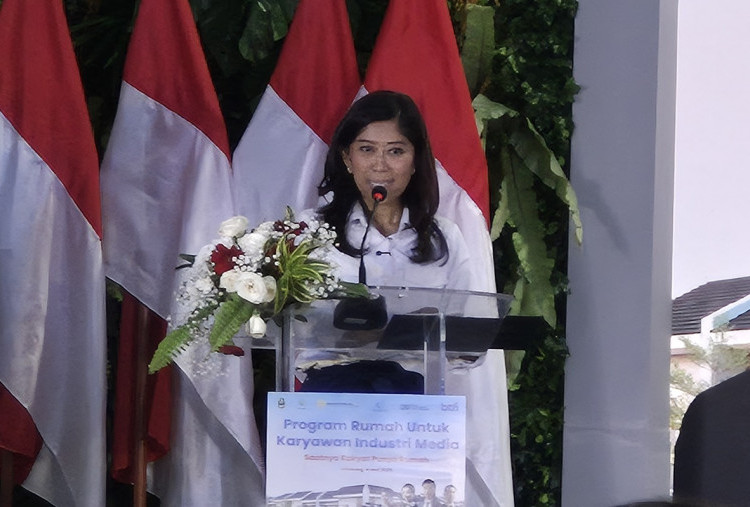 Menkomdigi Meutya Hafid akan Panggil Pihak World Coin Minggu Depan