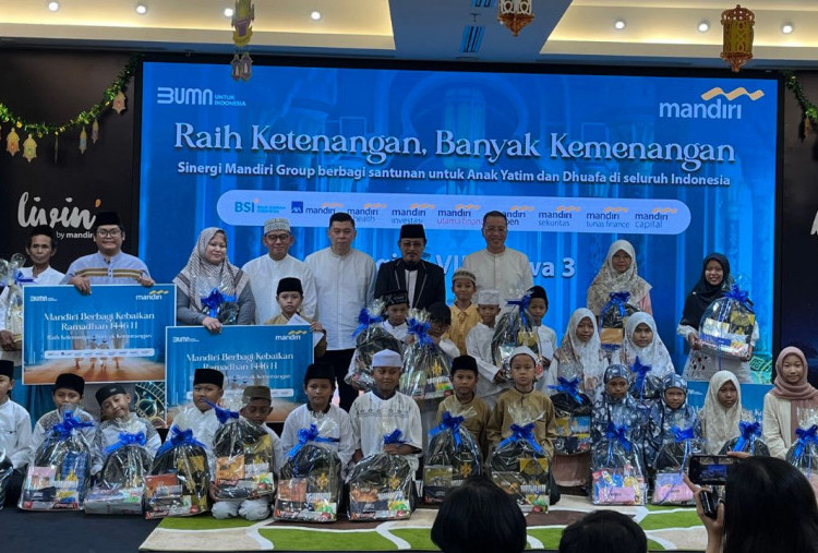 Bank Mandiri Group Salurkan Santunan kepada 57.600 Anak Yatim dan Lansia di Ramadan 1446 H