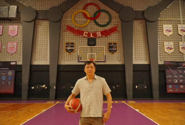 Cheng Yu Pilihan Ketua Yayasan Cahaya Lestari Surabaya Ming Soedarmono: Er Ren Tong Xin, Qi Li Duan Jin