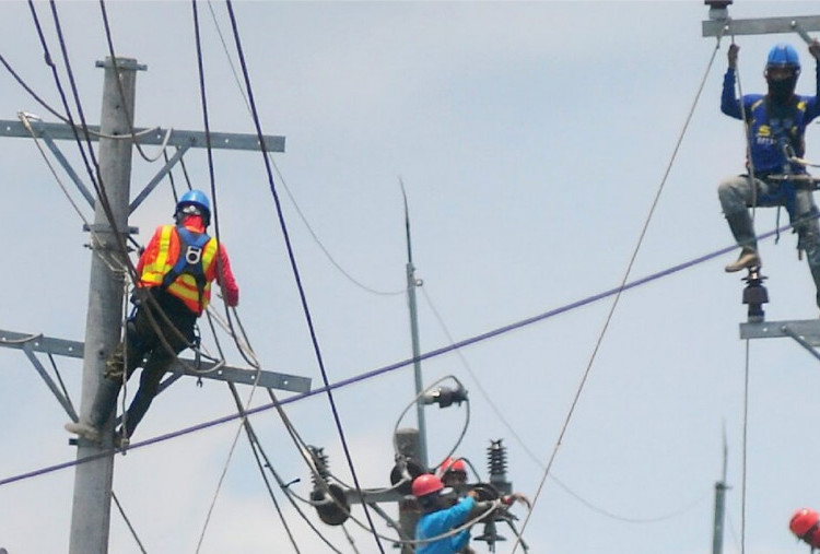 Blackout Lumpuhkan Sejumlah Wilayah Sumatera, PLN Sebut Gangguan Dipicu Cuaca di Jambi