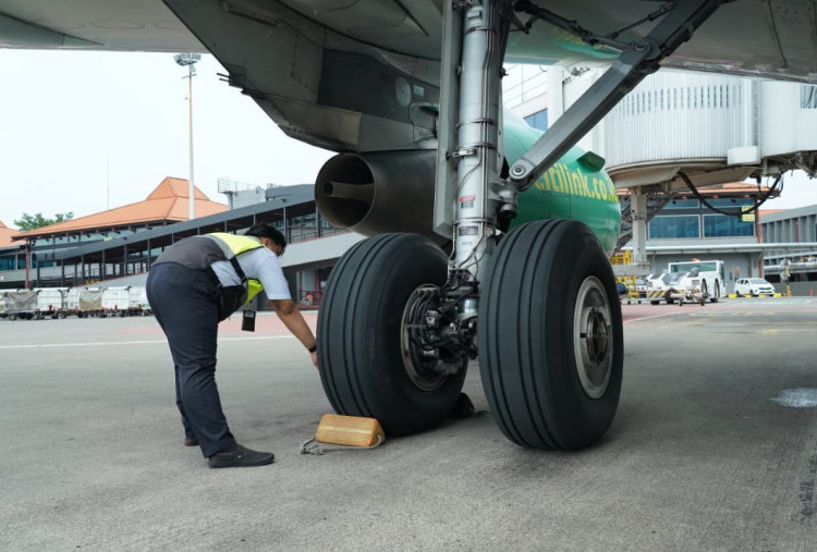 Jelang Nataru, Pemerintah Gencarkan Ramp Check di Moda Pesawat dan Bus  