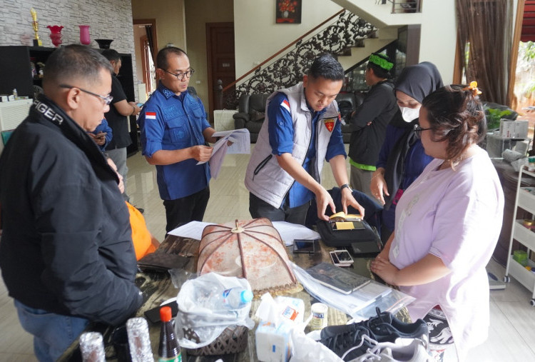 Kejati DKI Geledah 3 Lokasi Kasus Proyek Migrasi, Dokumen hingga Barang Elektronik Disita!