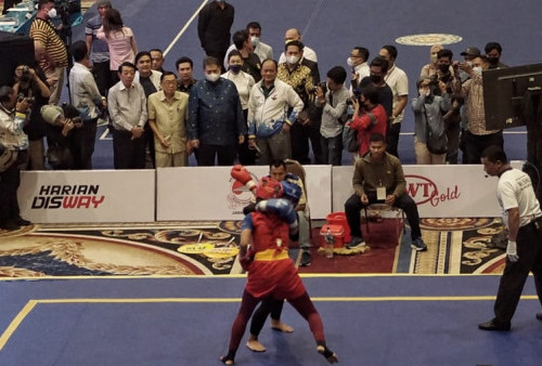 Airlangga dan Ahmad Dhani Sambangi Kejurnas Wushu Piala Presiden 2022