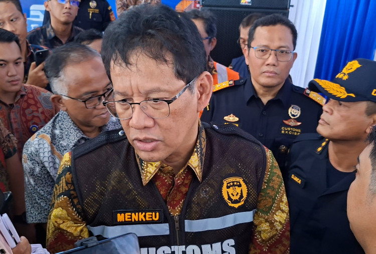 Tegas! Menkeu Purbaya Larang Bea Cukai Salurkan Balpress Sitaan untuk Korban Banjir Sumatera