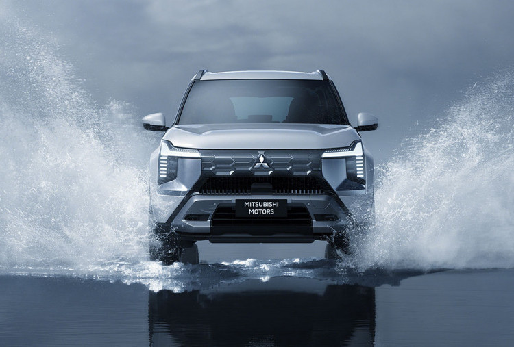 Performa dan Safety  All-New Mitsubishi Destinator, Kenyamanan Berkendara ke Berbagai Tujuan Dengan Berbagai Kondisi Jalan