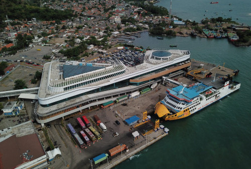 Pelabuhan Merak dan Ketapang Jadi Pusat Kemacetan Saat Mudik, Kemenhub Terapkan Buffer Zone dan Delaying System 