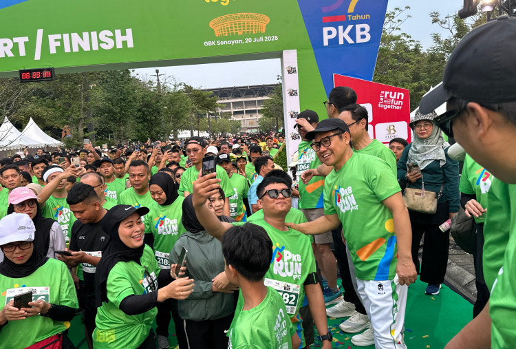 Cak Imin Lepas Ribuan Peserta PKB Run Fest 2025, Semua Dapat Hadiah Termasuk Mobil Listrik!
