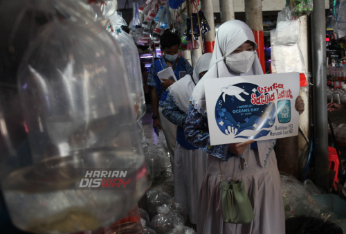 Tema Hari Laut Sedunia 2022 yakni Revitalisasi: Aksi Kolektif untuk Laut (Revitalization: Collective Action for the Ocean). Foto: Julian Romadhon