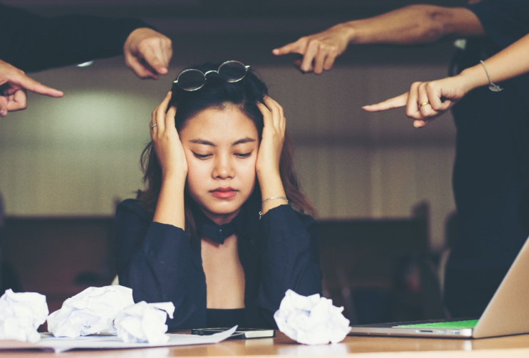 Gaji Numpang Lewat, Gen Z Makin Lelah, Kesehatan Mental Jadi Taruhan
