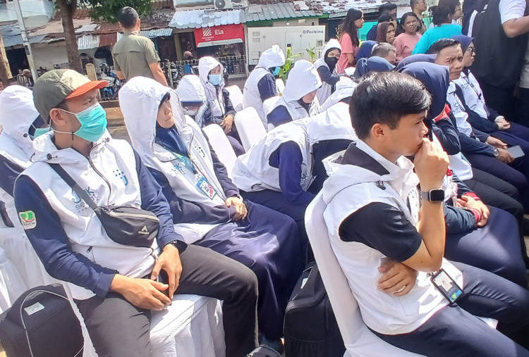 Penuhi Janji Kampanye, Pramono Luncurkan Pasukan Putih Layanan Kesehatan Keliling