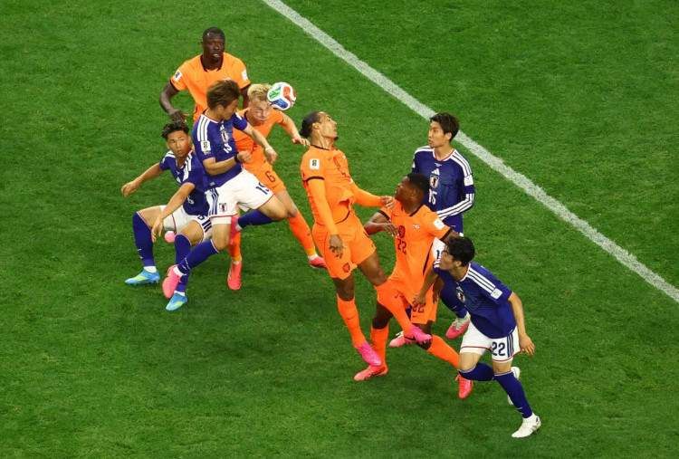 Belanda vs Jepang 2-2, Samurai Biru Curi Poin Dramatis di Menit Akhir