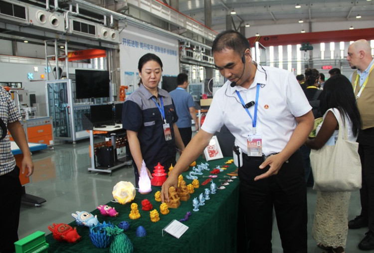 Harian Disway di China International Press Communication Center (CIPCC) (13): Luban, Dari Tianjin ke 25 Negara
