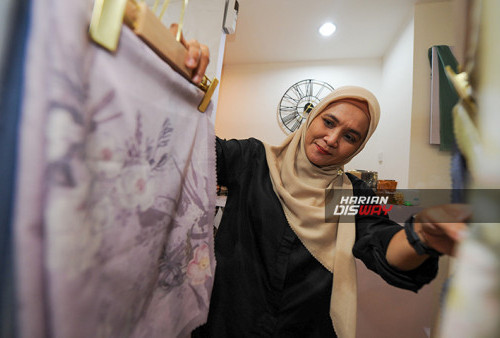 Hijab Surabaya Tempo Dulu Kreasi Deddy Verdian Hasil Kolaborasi Dua Perupa