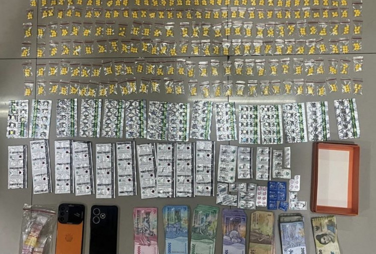 Obok-obok Toko Kosmetik di Sawah Besar, Polisi Temukan 1.532 Obat Keras Berbagai Jenis!