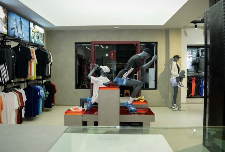 Pelari Kalcer Merapat, Running Dept Resmi Buka Concept Store di Prapanca