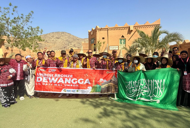 Jamaah Umrah Dewangga Tuntaskan Tawaf Wada, Nikmati Museum Al Amoudi sebelum Pulang