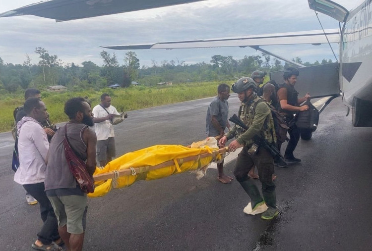 Evakuasi Korban Penembakan Pesawat Smart Air Selesai, Aparat Amankan Bandara Korowai Batu