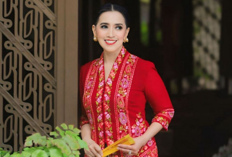 Cheng Yu Pilihan Pegiat Budaya-Penulis Buku Miranti Serad Ginanjar: Jian Shou Bing Xu