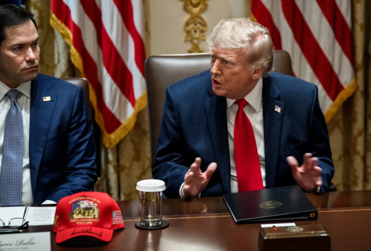 Perang Berlanjut, Trump Justru Klaim Pembicaraan AS-Iran Berjalan Cepat 