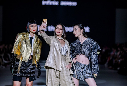 Kolaborasi Infinix Zero 30 dengan 3 Desainer Ternama Memukau Jakarta Fashion Week 2024 